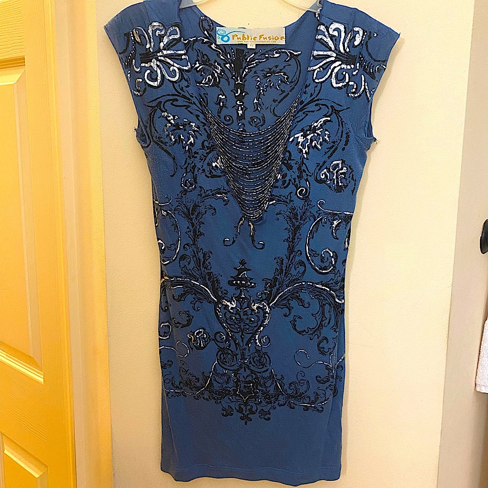 Woman’s Tunic Top